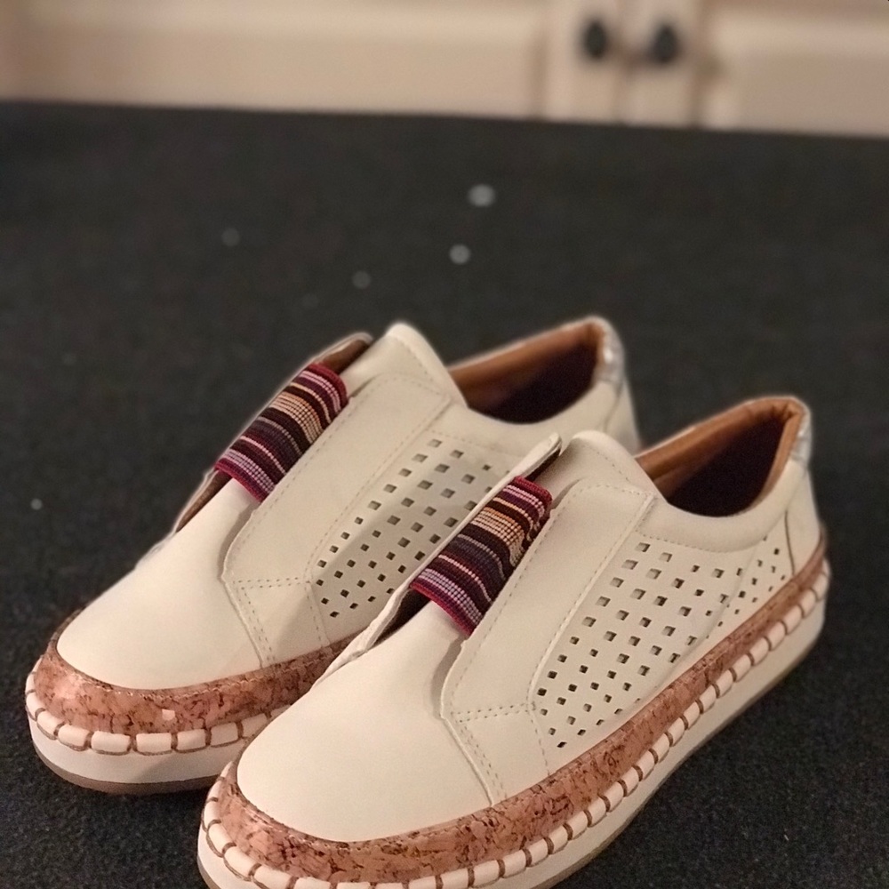 Jane comfort sneakers